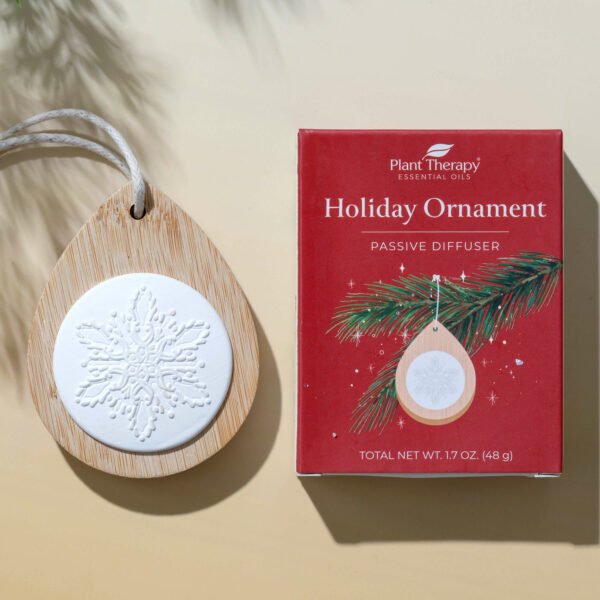 Holiday Ornament Diffuser Lifestyle 02